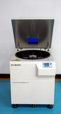 เครื่องหลอมหินแบบหุ่นยนต์ที่ระดับความเร็วต่ํา ที่ตั้งอยู่บนพื้น 4000r/min